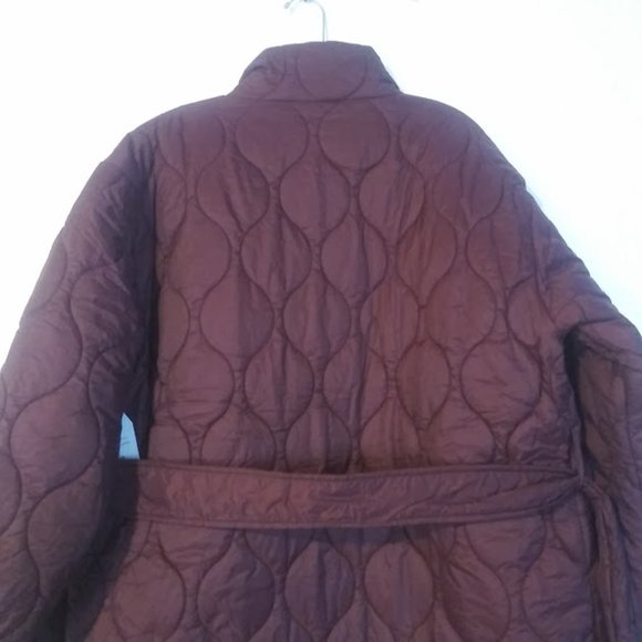 Time and Tru women's XL (16-18) Rustic Plum Onion Belted Barn Coat - Picture 5 of 11